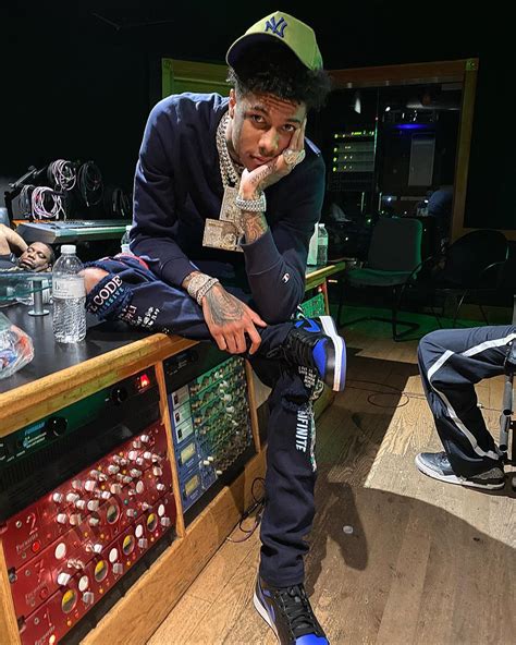 Blueface Outfit from March 30, 2020 | WHAT’S ON THE STAR?