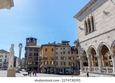 118 Piazza Libertà Udine Images Stock Photos Vectors Shutterstock