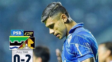 4 Fakta Menyakitkan Wajib Diketahui Bobotoh Usai Persib Dilibas Persik