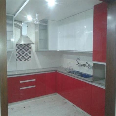 Stone Partition Stainless Steel Modular Kitchen At Rs 3000 Square Feet