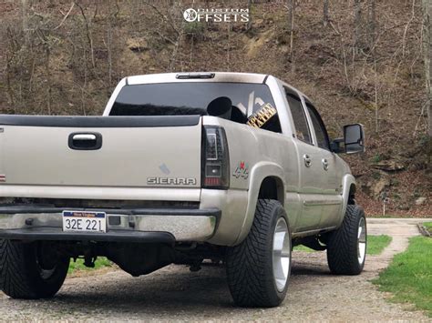 2005 Gmc Sierra 2500 Hd With 20x12 51 Arkon Off Road Lincoln And 305