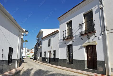 Foto Stock Calles De Calzadilla De Los Barros Pueblos De La Provincia