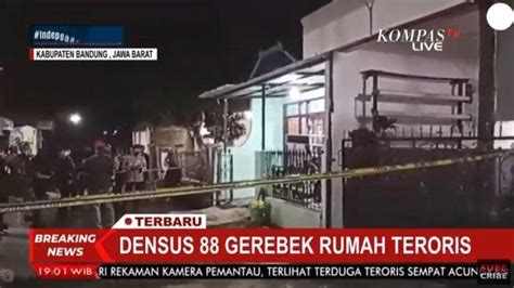 Penggerebekan Rumah Terduga Teroris Di Bandung Ini Yang Dilakukan Tim