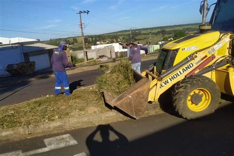 Mutir O De Limpeza Acontece Nos Bairros Rea Iii Dona Ad Lia E