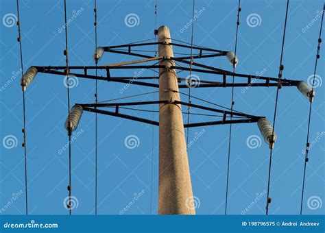 Concrete Electric Pole With Diamond Shaped Frames Construction With