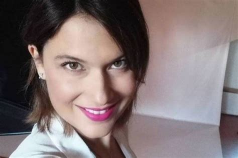 Increíble Conocida actriz chilena sufrió hackeo desde su casa Hot Sex Picture