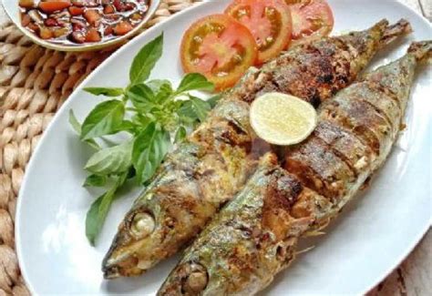 7 Resto Ikan Sarden Goreng Terfavorit di Jakarta - MenuKuliner.net