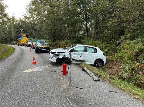 Morbihan Terrible Collision Frontale Entre Deux Voitures Dans Un Accident