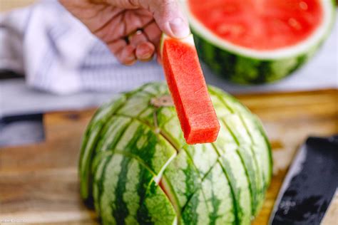 How To Cut A Watermelon — Eatwell101