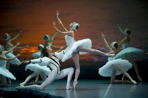 Swan Lake And Giselle Mikhailovsky Ballet London Coliseum The Arts Desk