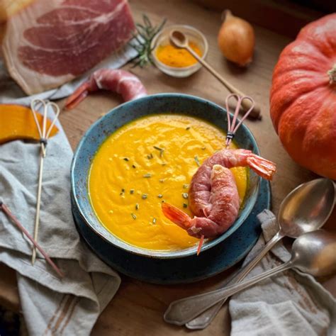 Crema Di Zucca Alla Curcuma Con Gamberi E Prosciutto La Luna Sul