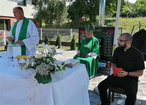 Kardinal Vinko Pulji Predvodio Svetu Misu U Lugu Glas Tk Uvijek Uz Vas