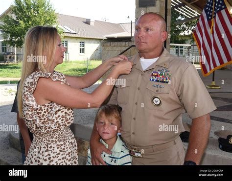 Navy Officer Recruiting Station Hi Res Stock Photography And Images Alamy