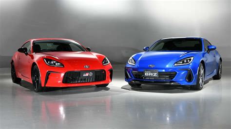 Comparing the 2022 GR 86 to the BRZ