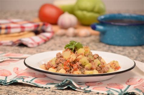 Chayotes a la mexicana con carne molida Receta fácil y ligera