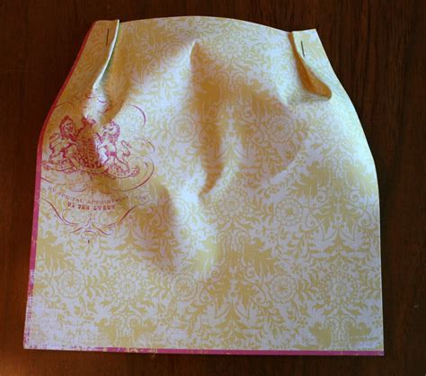 A Creative Operation Paper Aprons