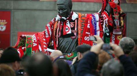 Benfica honor deceased club legend Eusebio with tifo, kits - NBC Sports