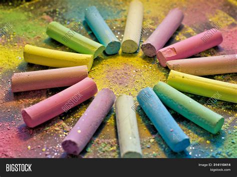 Circle Colorful Chalk Image And Photo Free Trial Bigstock