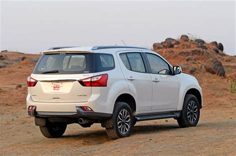 2017 Isuzu Mu X Suv Review Prices Test Drive Autocar India