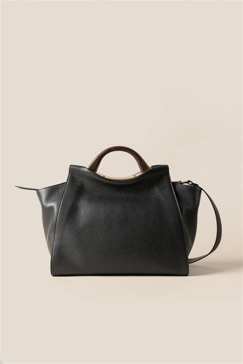 Handcrafted elegant leather bags - Made in Italy | Gironacci