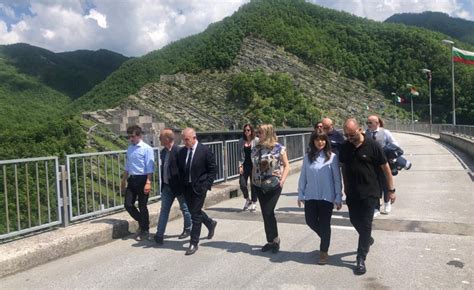 Galeazzo Bignami In Visita Alla Diga Di Ridracoli