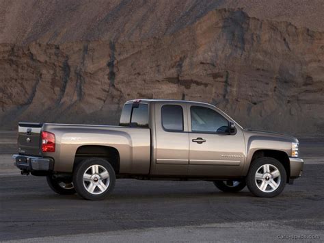 2007 Chevrolet Silverado 1500 Classic Extended Cab Specifications