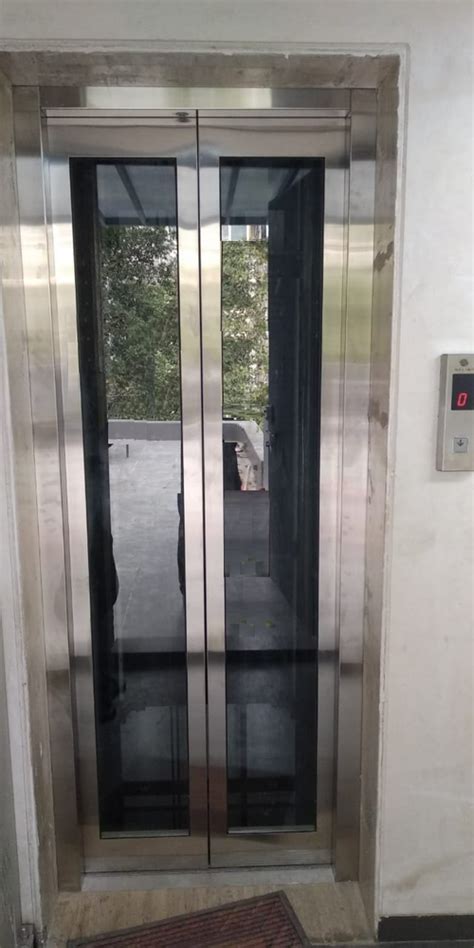 6 Person Stainless Steel Passenger Elevator With Machine Room Maximum