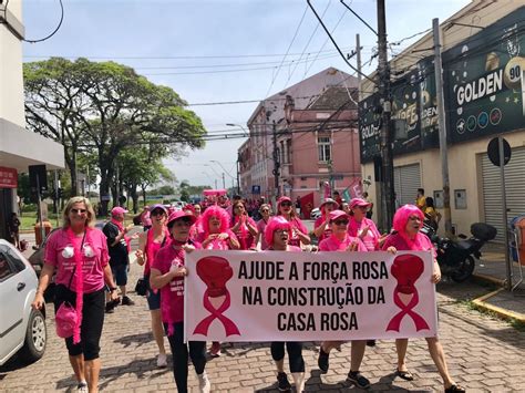 Caminhada Pela Independ Ncia Encerra A Es Do Outubro Rosa Em S O