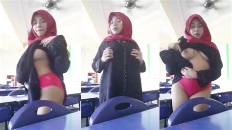 Terbaru Video Bokep Genre Jilbab Halaman