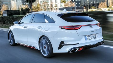 Kia Ceed Limousine 2019 Kia Ceed Review