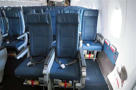 Where to Sit on Delta's Airbus A350: Economy - The Points Guy