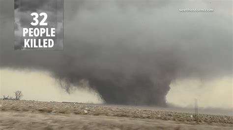 Video Arkansas residents picking up the pieces after deadly tornado outbreak - ABC News