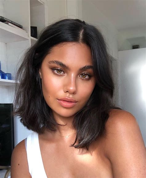 Serena Wyllie Makeup On Instagram Subtle Bronze Eyes Fresh Skin