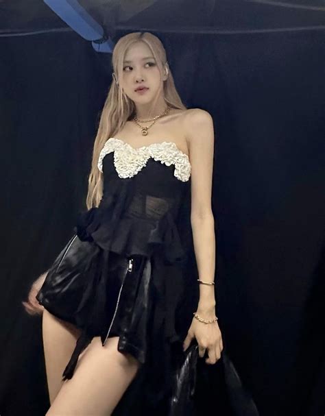 Pop Base on Twitter BLACKPINK s Rosé stuns in newly shared Instagram