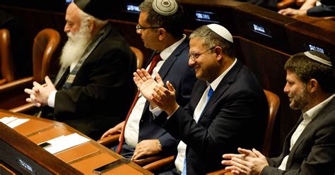 Netanyahu Takes Pm Seat As Israels New Far Right Government Sworn In Al Monitor The Middle