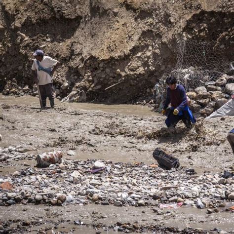 Lluvias en Bolivia dejan 37 víctimas mortales y 12 772 familias