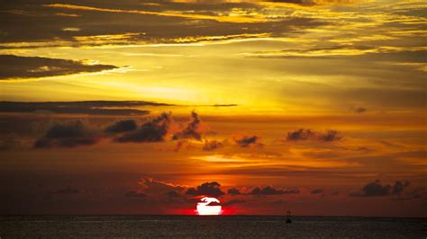 Wallpaper Sunlight Sunset Sea Clouds Beach Sunrise Evening