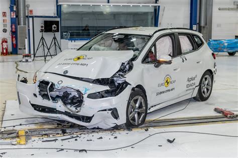 Ncap Test Bmw X And Series Active Tourer Get Five Stars Bmw Sg