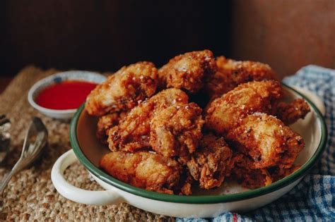 Buttermilk Fried Chicken Wings With Hot Sauce — Farm To Fork Buttermilk