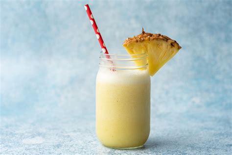 Sweet and Tropical Pineapple Smoothie Recipe