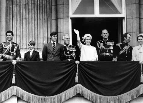 Queen Elizabeths Platinum Jubilee Your Guide To The Celebrations Cnn