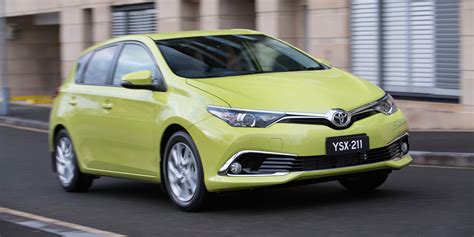 2015 Toyota Corolla Hatch Pricing And Specifications Photos Caradvice