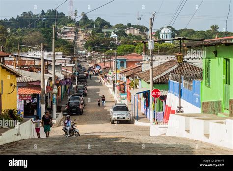 CONCEPCION DE ATACO, EL SALVADOR - APRIL 3, 2016: View of the streets ...