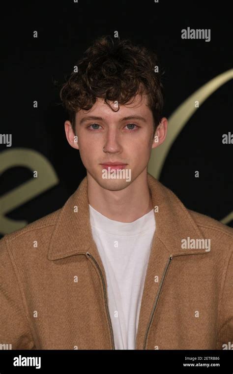 Troye Sivan Wearing Cartier Jewelry Arrives To The Cartier Los Angeles