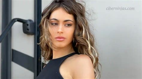 Tini Stoessel Estrena Videoclip De Buenos Aires Ciberninjas