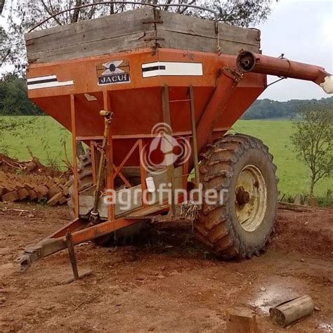 Graneleiro Jacui CG 3000 Ano 2000 Agrofinder