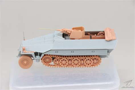 【重磅x威龙 72002】1 72 Sdkfz 251d半履带装甲车评测 静态模型爱好者 致力于打造最全的模型评测网站