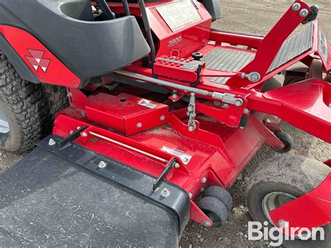 Massey Ferguson 3900 61 Zero Turn Mower Bigiron Auctions