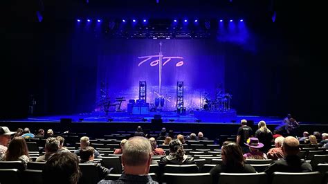 Toto Texas Trust Cu Theatre At Grand Prairie February St