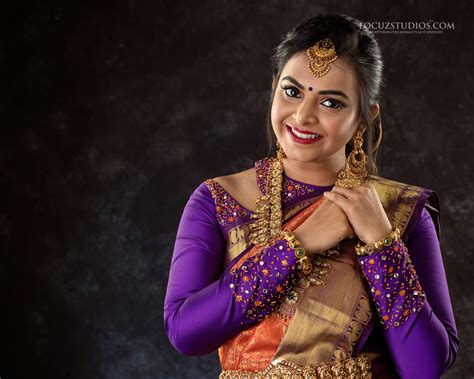 70s Bride Vs 2k10s Bride By Chandru Bharathy Bridal Portraits